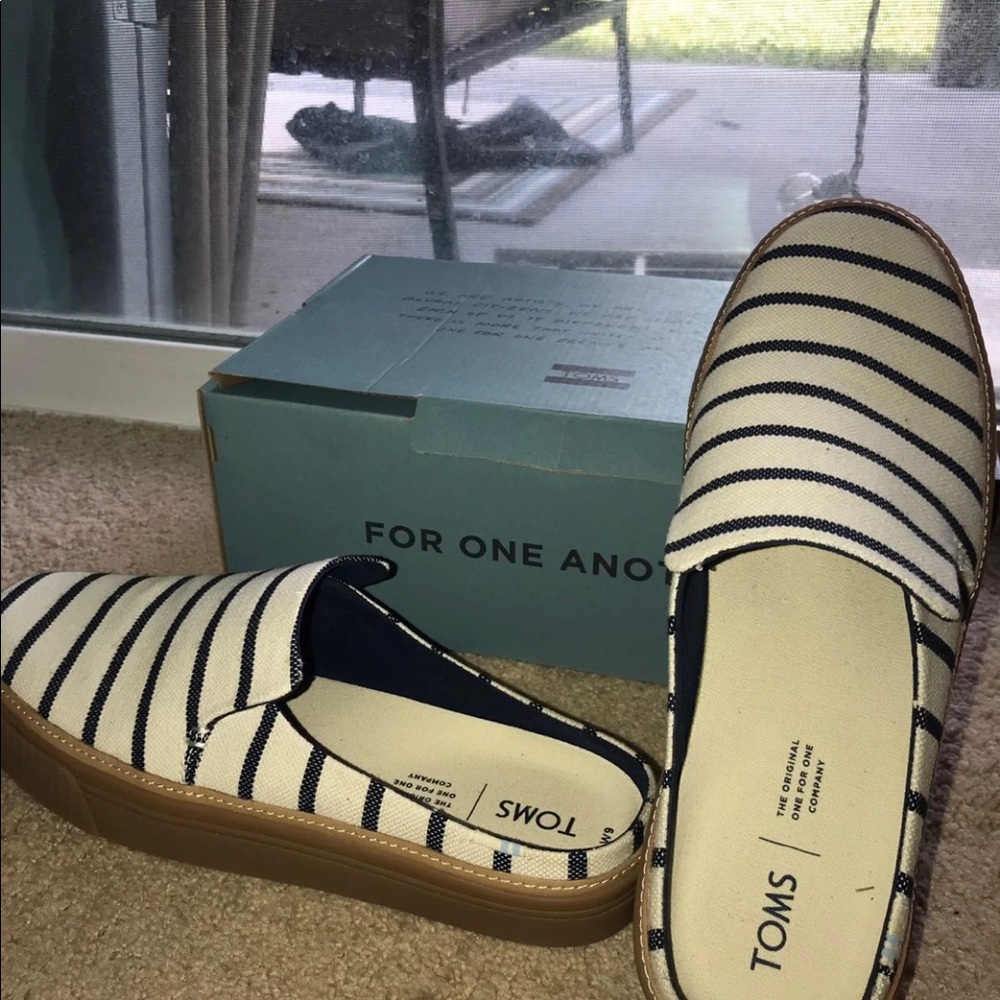 Striped Toms